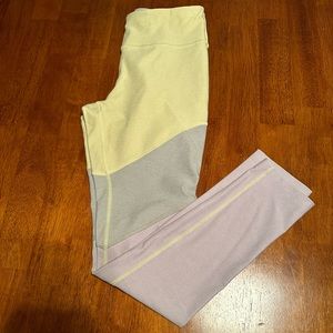 Outdoor Voices 7/8 Spring Leggings. Lightly worn. Size Small.